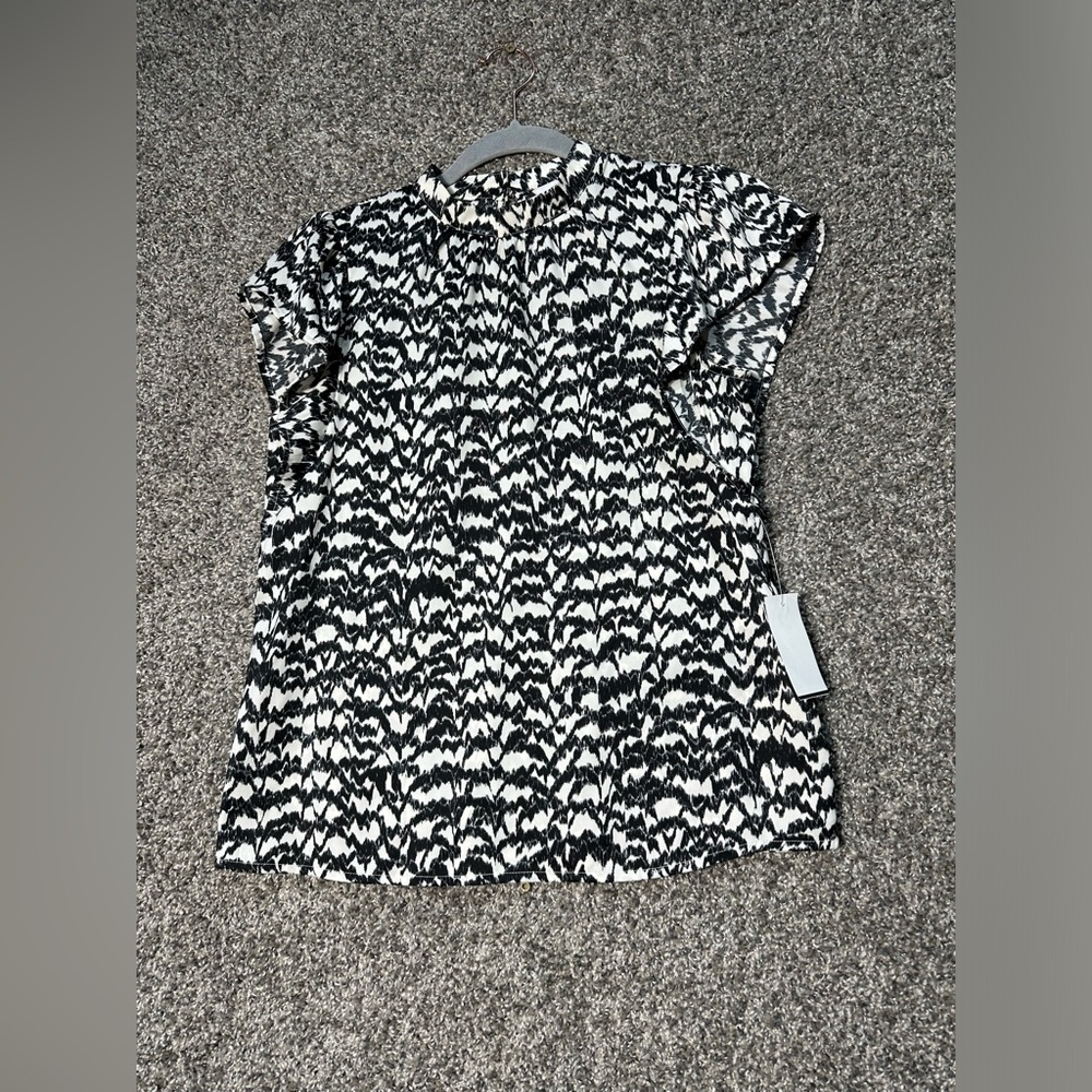 NWT Nine West Mockneck Cascade Sleeve Popover Top Size XS - Picture 4 of 7